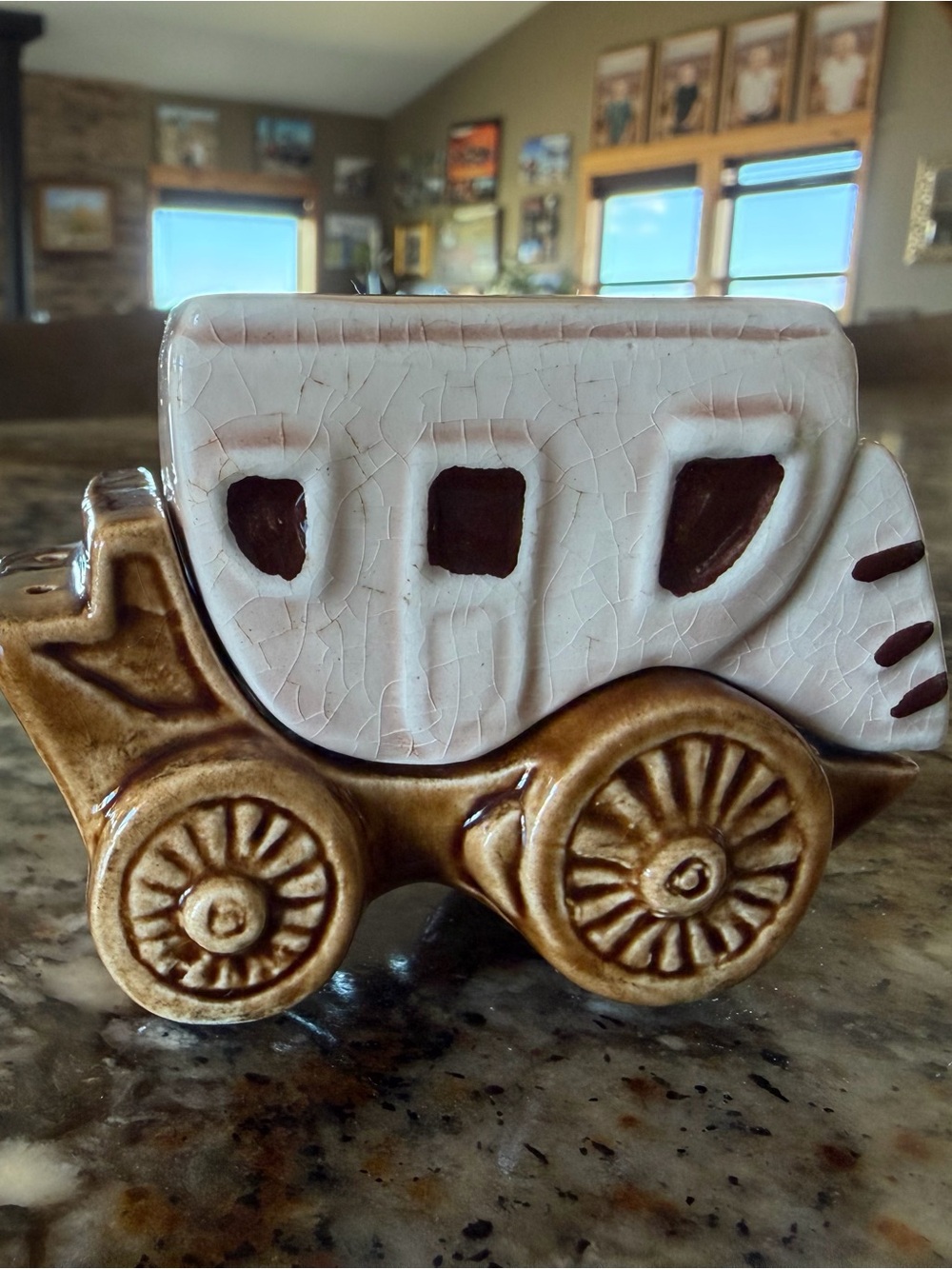 VTG Stage Coach Carriage Nesting Style Salt & Pepper Shakers Ceramic By PAL MAR